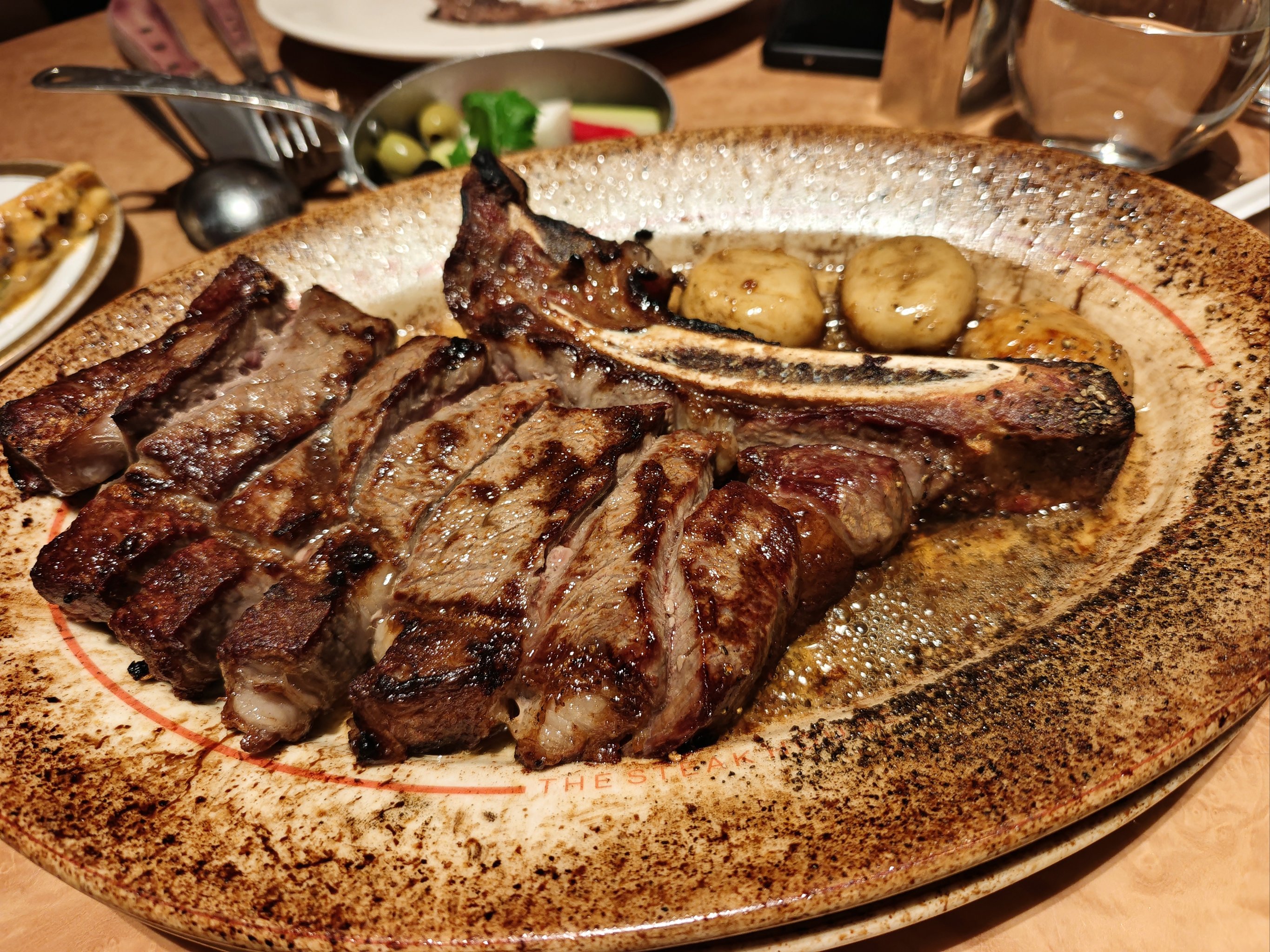 托管企业服务器,一年到底要花多少钱?